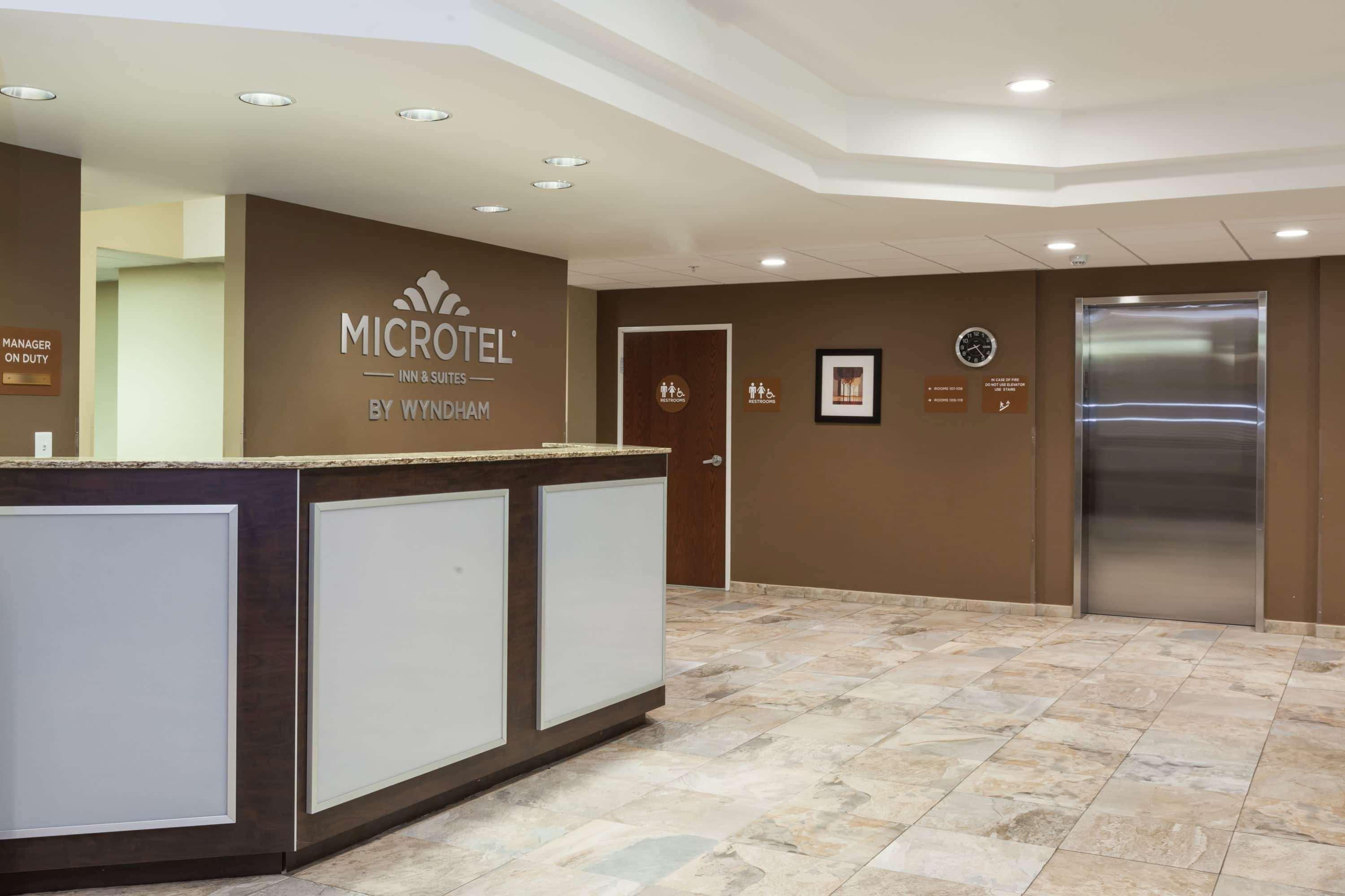 Microtel Inn & Suites By Wyndham Wheeler Ridge Bagian luar foto