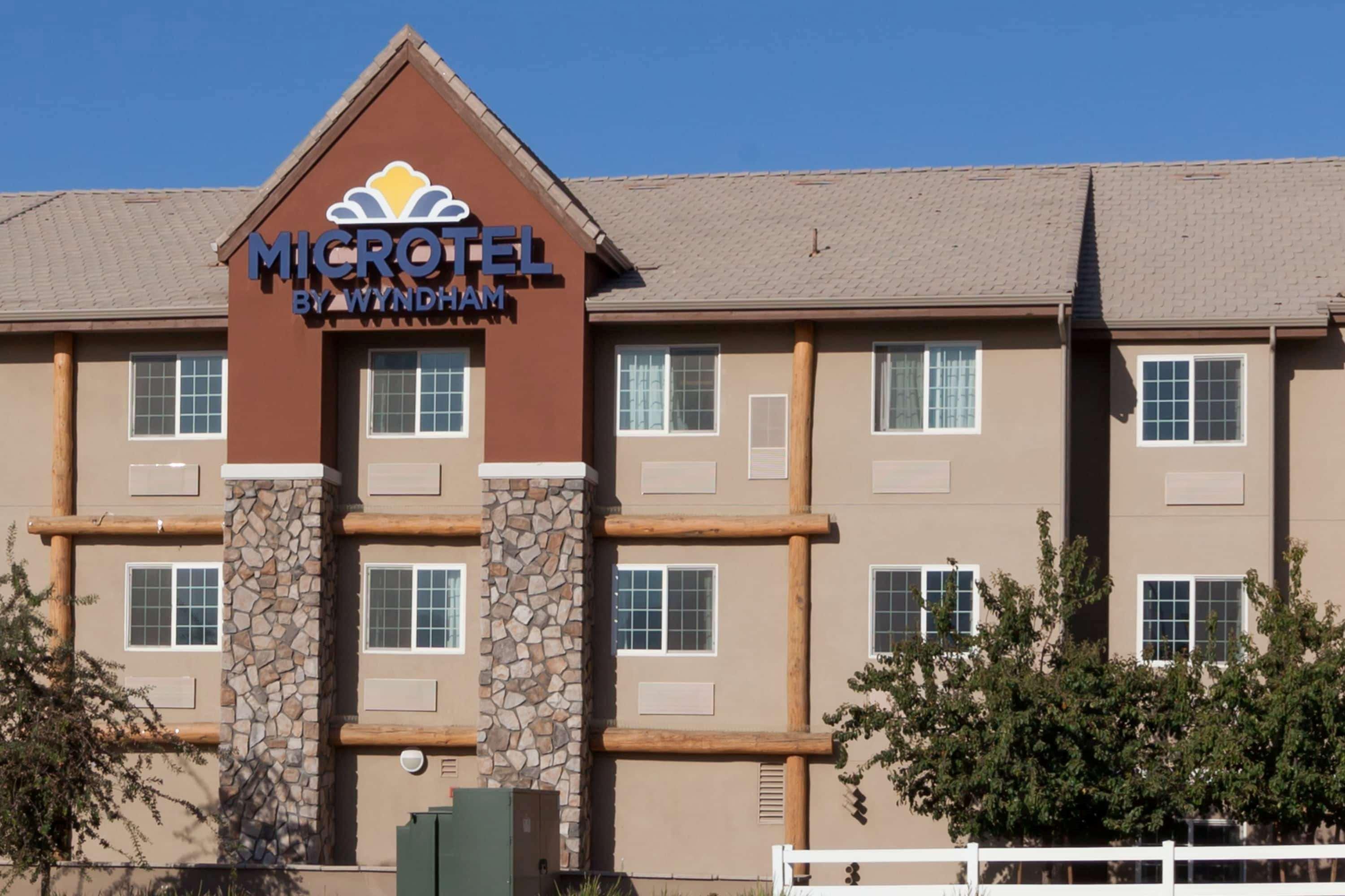 Microtel Inn & Suites By Wyndham Wheeler Ridge Bagian luar foto